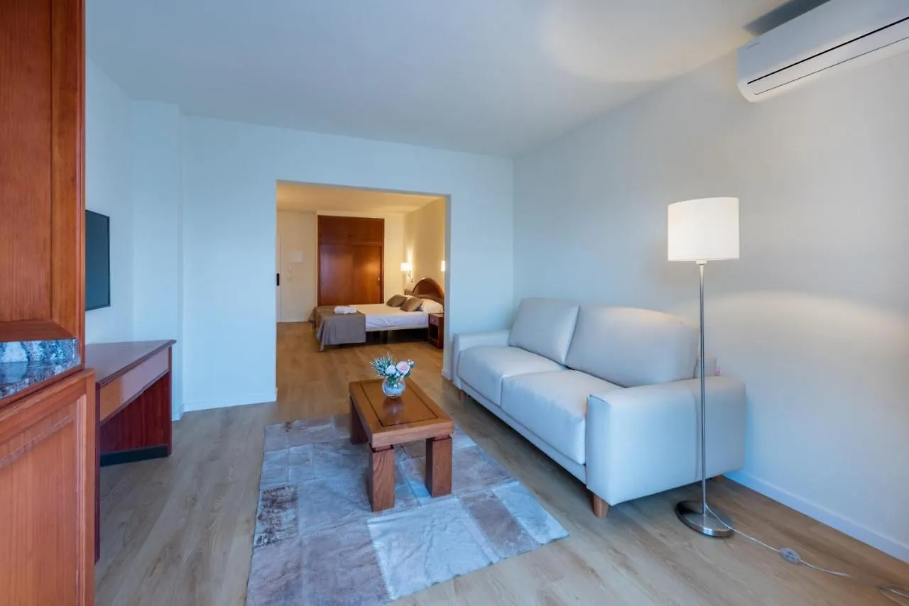 Iroco Hostal Cala D´Or Affittacamere